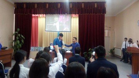 Спорт шеберлерімен кездесу