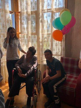 Қарттарым-асыл қазынам!