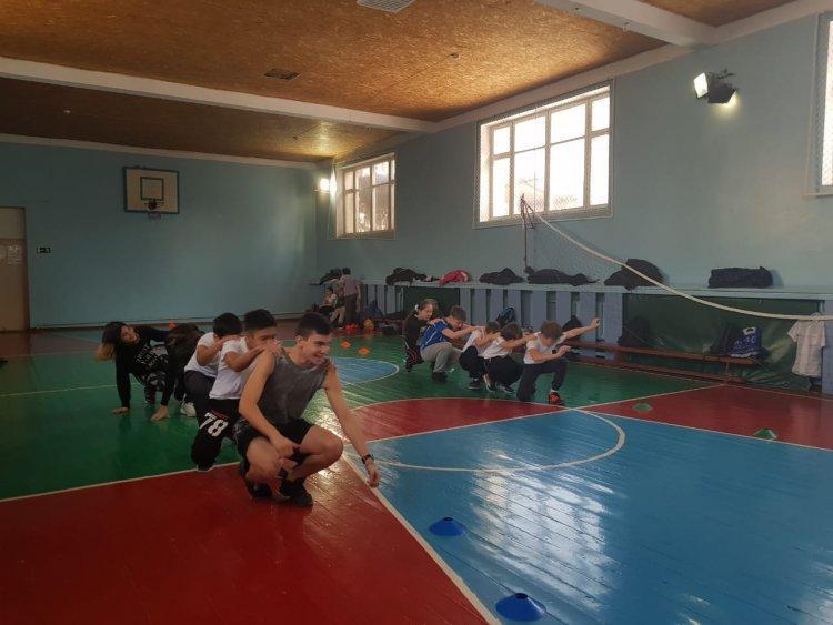 Оқушылардың бос уақыттарын тиімді пайдалану мақсатында мектепте көңілді старт ұйымдастырылды